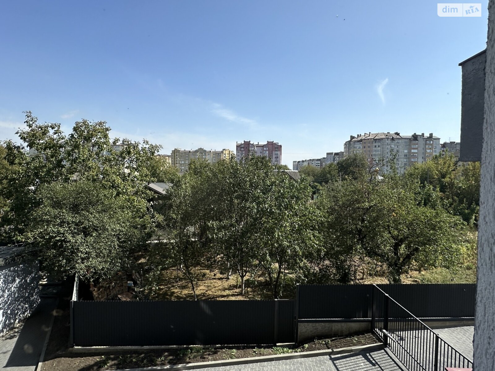 Продажа трехкомнатной квартиры в Волчинце, на ул. Европейская 3, фото 1 Продажа трехкомнатной квартиры в Волчинце, на ул. Европейская 3, фото 1