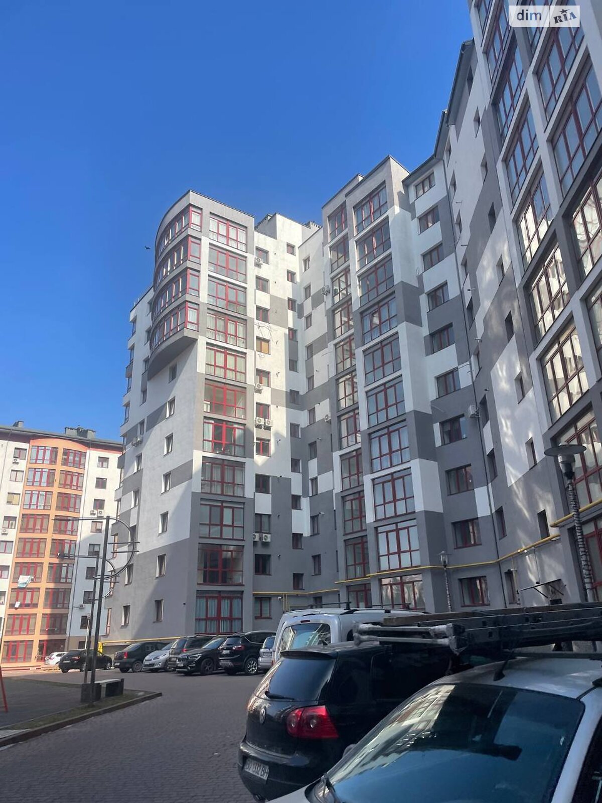 Продаж трикімнатної квартири в Вовчинцю, на вул. Європейська, район Кішлак фото 1 Продаж трикімнатної квартири в Вовчинцю, на вул. Європейська, район Кішлак фото 1
