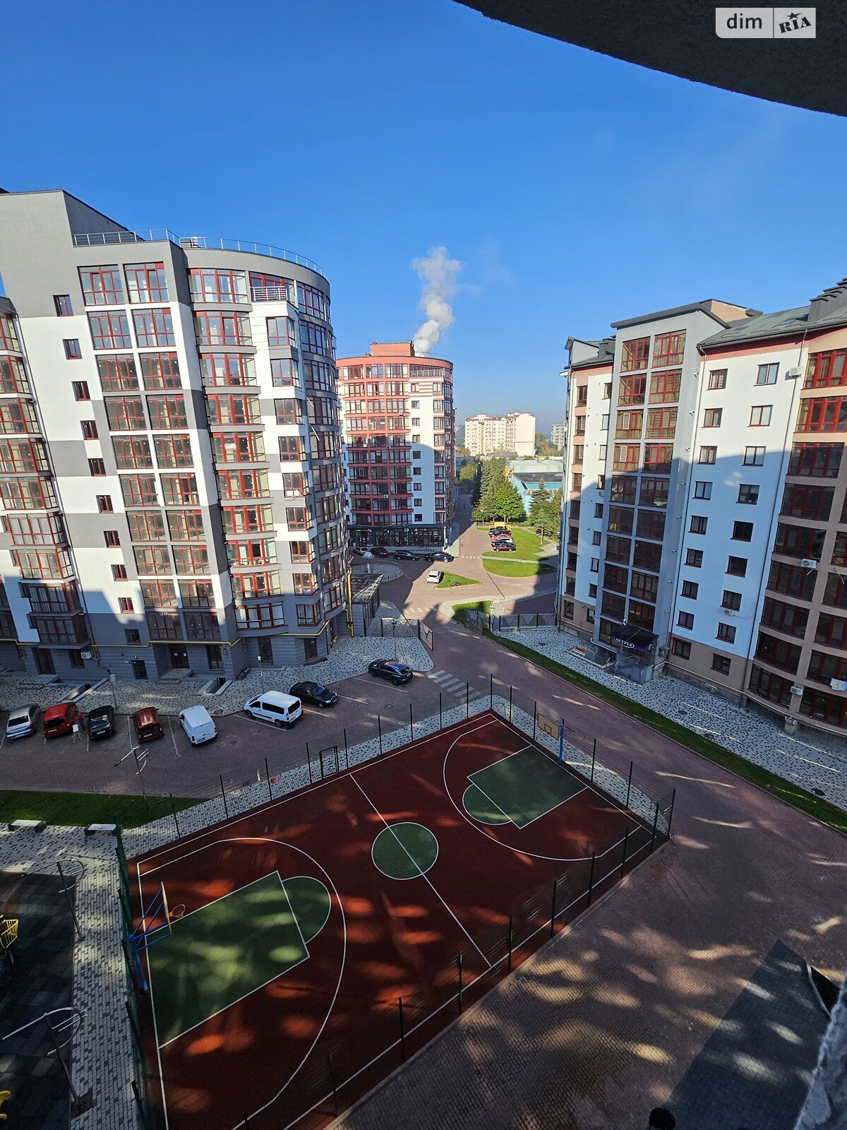 Продаж трикімнатної квартири в Вовчинцю, на вул. Європейська 3, район Кішлак фото 1 Продаж трикімнатної квартири в Вовчинцю, на вул. Європейська 3, район Кішлак фото 1