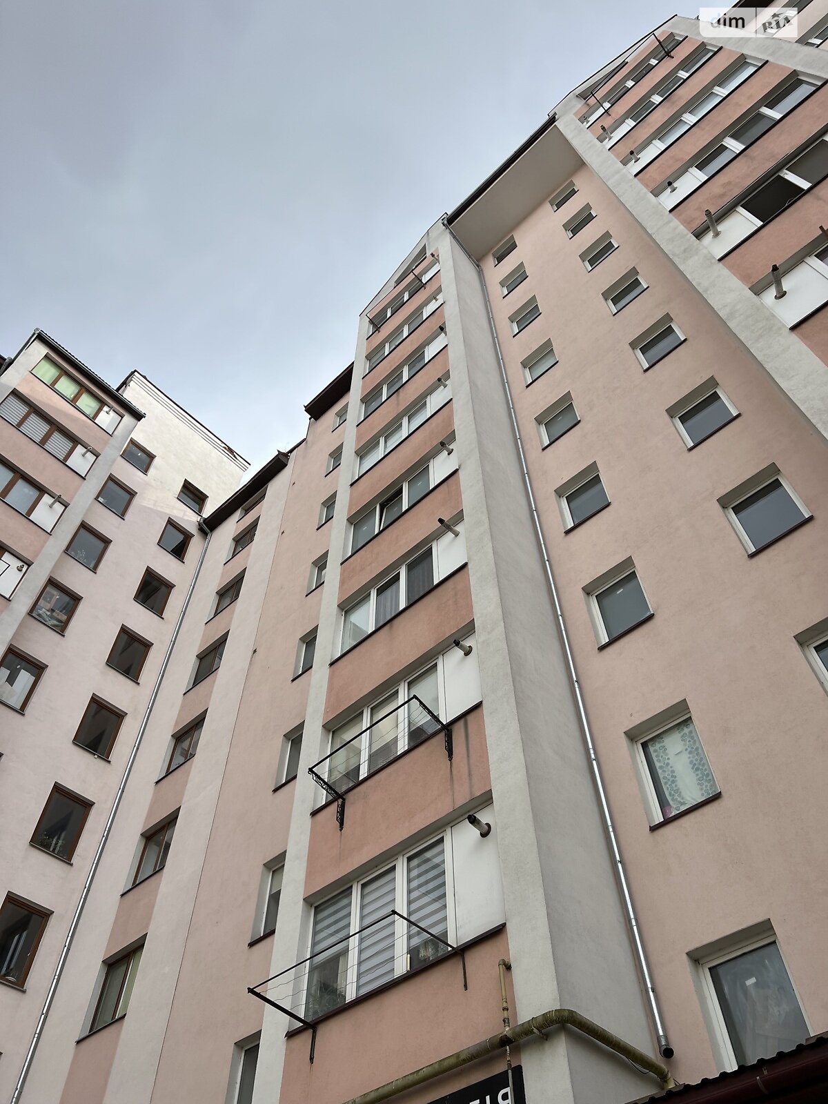Продажа четырехкомнатной квартиры в Волчинце, на ул. Поточная 1Д, фото 1