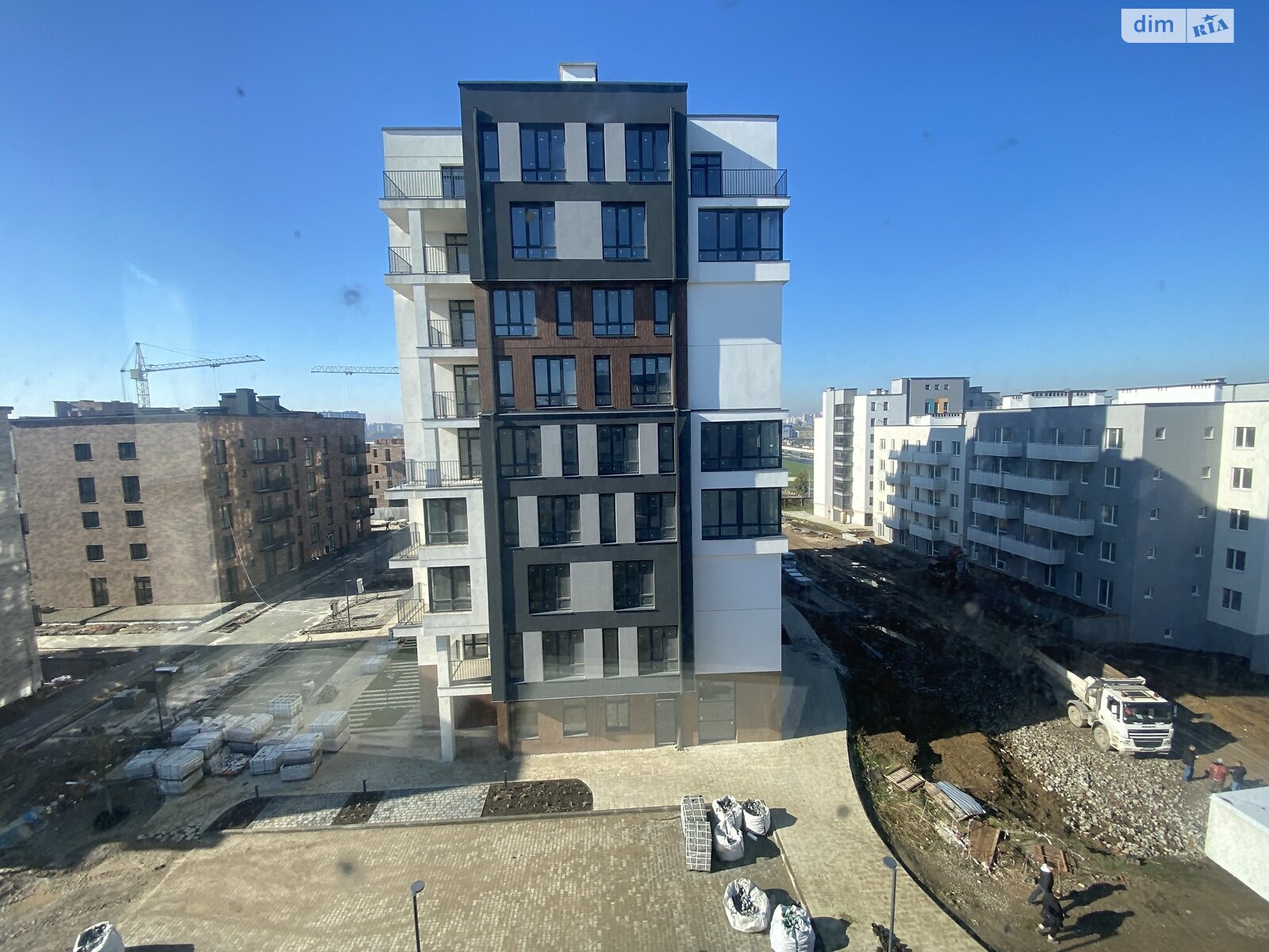 Продажа трехкомнатной квартиры в Волчинце, на ул. Тараса Шевченко 113, фото 1 Продажа трехкомнатной квартиры в Волчинце, на ул. Тараса Шевченко 113, фото 1