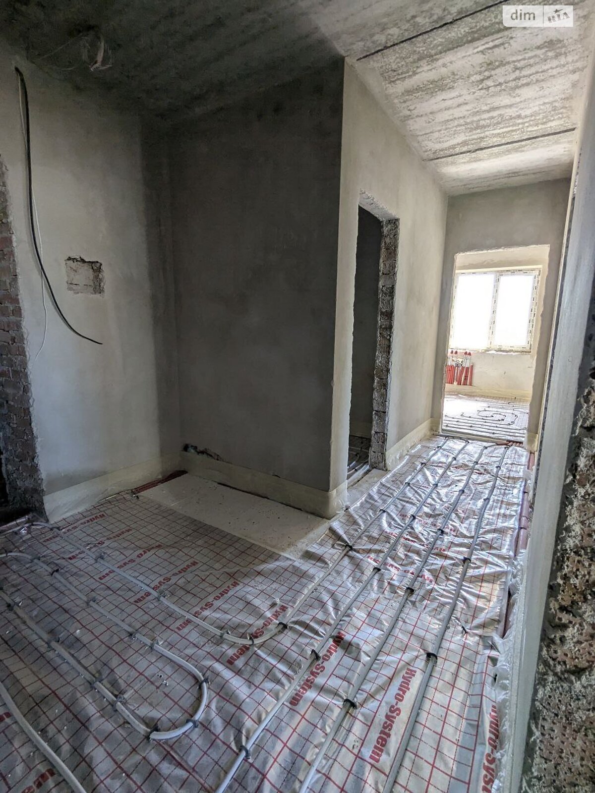 Продажа трехкомнатной квартиры в Волчинце, на ул. Тараса Шевченко 115, фото 1 Продажа трехкомнатной квартиры в Волчинце, на ул. Тараса Шевченко 115, фото 1