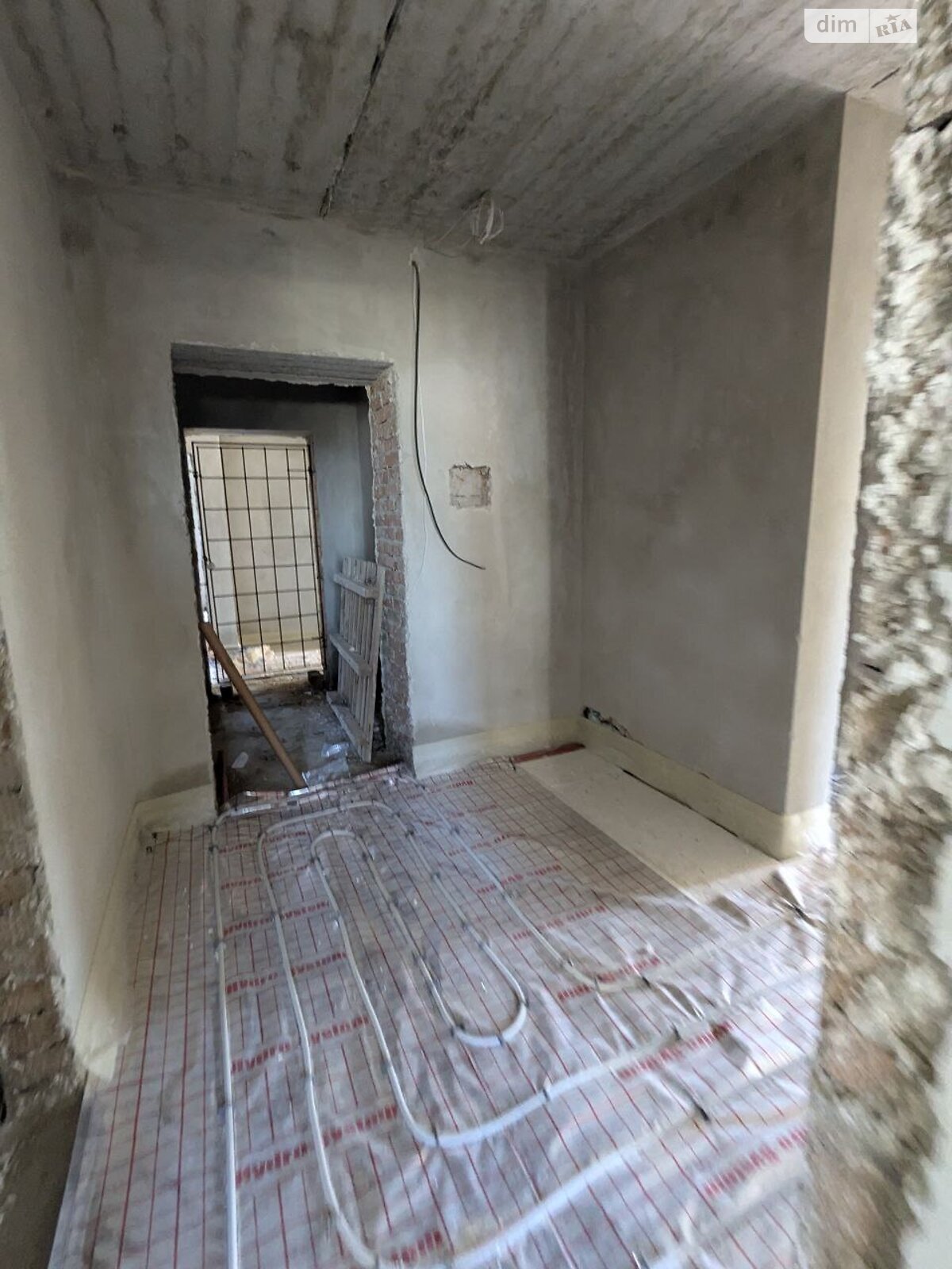 Продажа трехкомнатной квартиры в Волчинце, на ул. Тараса Шевченко 115, фото 1 Продажа трехкомнатной квартиры в Волчинце, на ул. Тараса Шевченко 115, фото 1