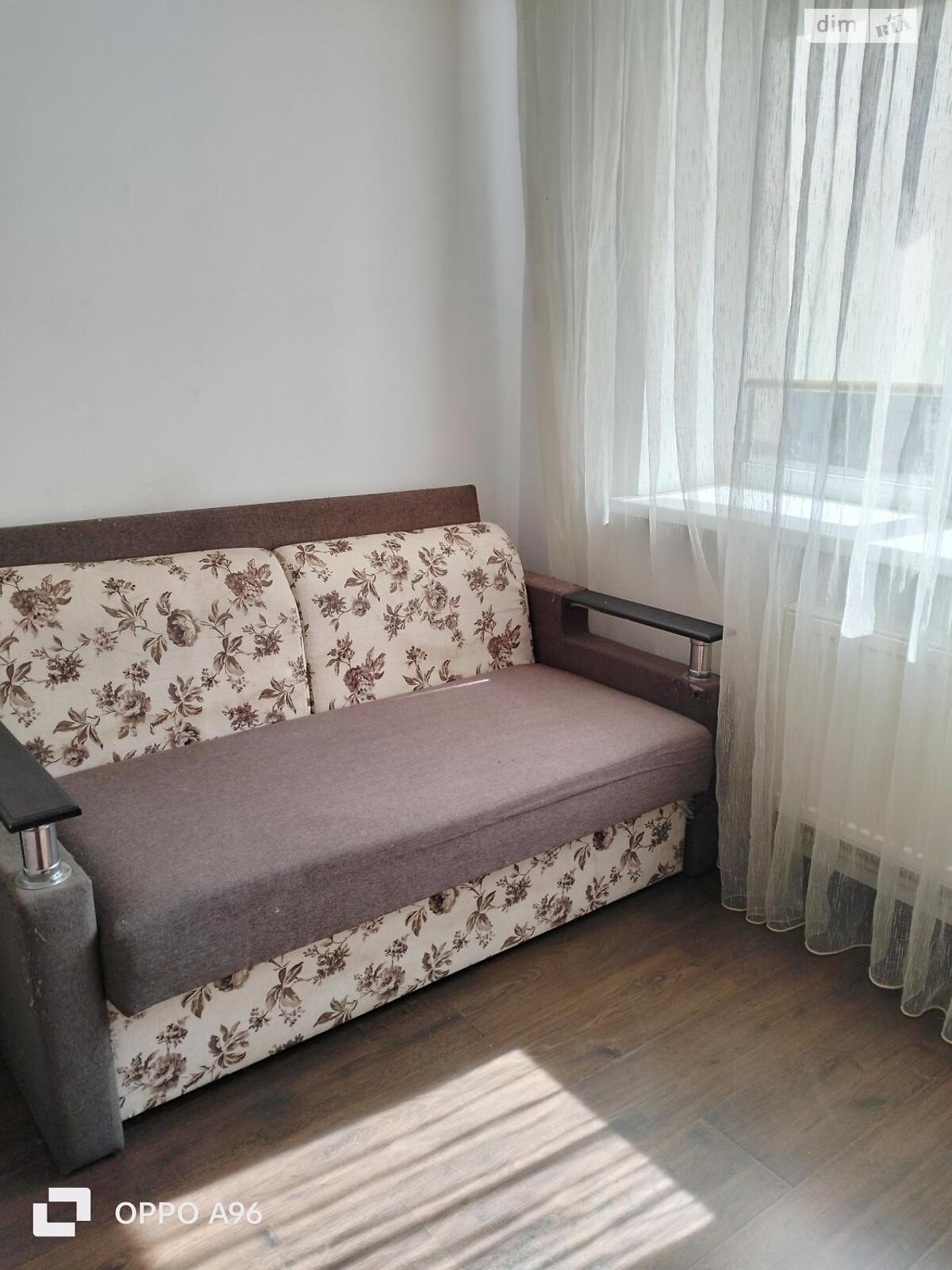 Продаж двокімнатної квартири в Вовчинцю, на вул. Василя Симоненка, фото 1 Продаж двокімнатної квартири в Вовчинцю, на вул. Василя Симоненка, фото 1