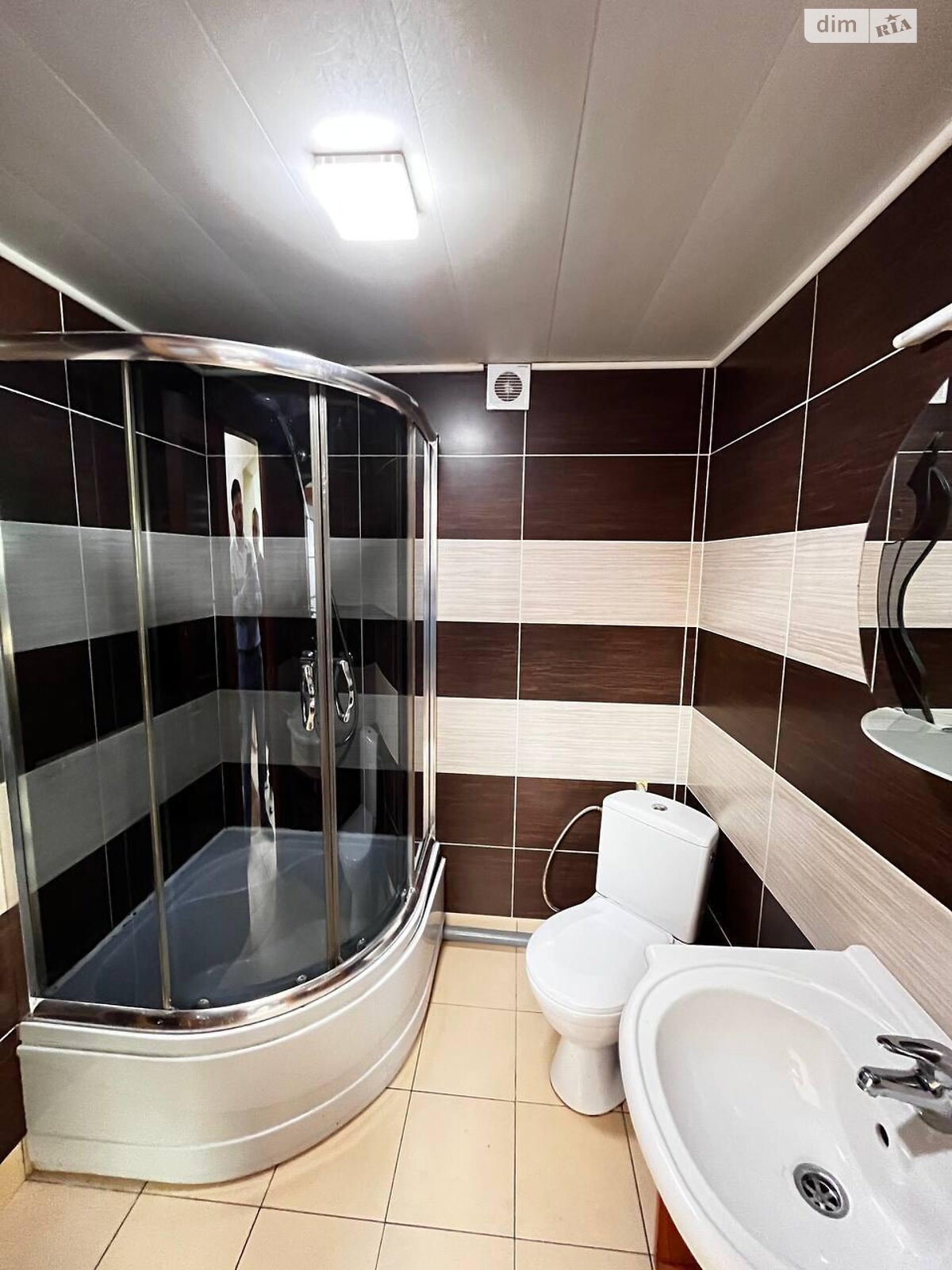 Продаж трикімнатної квартири в Вовчинцю, на вул. Вовчинецька 2А, фото 1 Продаж трикімнатної квартири в Вовчинцю, на вул. Вовчинецька 2А, фото 1