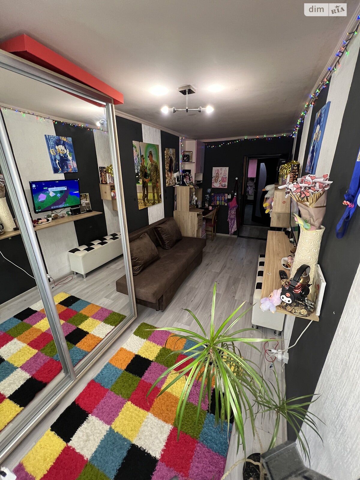 Продажа трехкомнатной квартиры в Вольногорске, на ул. Центральная 31А, кв. 17, фото 1 Продажа трехкомнатной квартиры в Вольногорске, на ул. Центральная 31А, кв. 17, фото 1