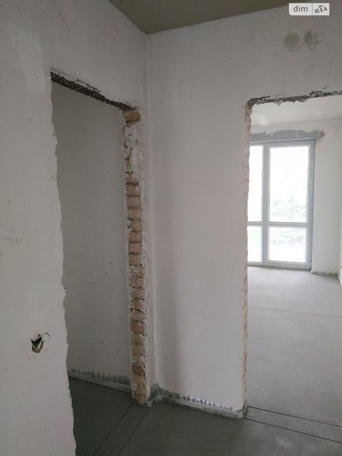 Продажа четырехкомнатной квартиры в Ворзеле, на ул. Молодёжная 85, фото 1 Продажа четырехкомнатной квартиры в Ворзеле, на ул. Молодёжная 85, фото 1