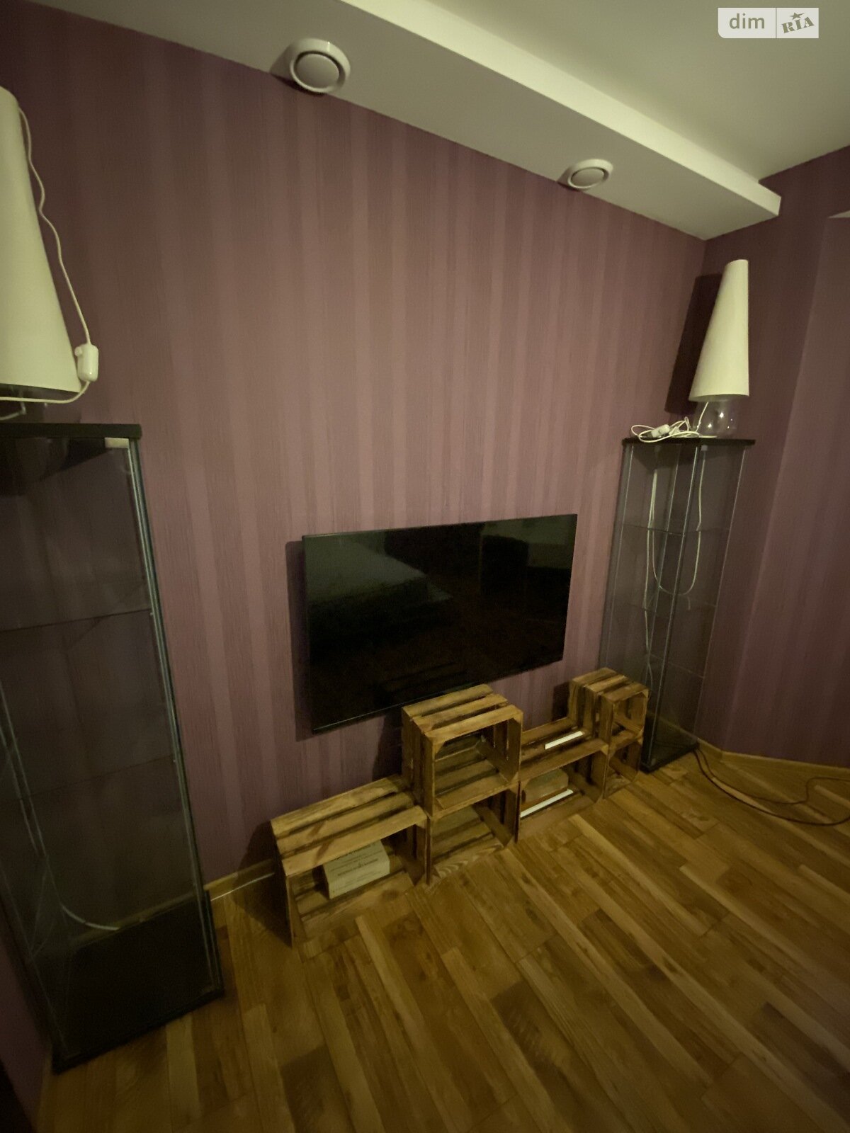 Продаж трикімнатної квартири в Ворзелі, на вул. Павла Чубинського 10, кв. 40, фото 1 Продаж трикімнатної квартири в Ворзелі, на вул. Павла Чубинського 10, кв. 40, фото 1