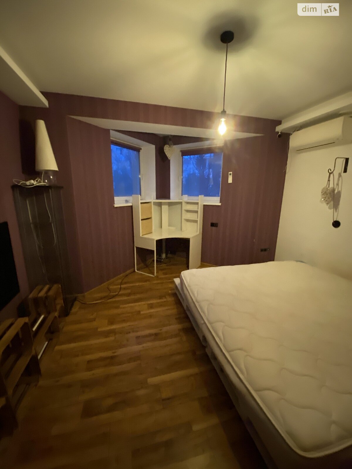 Продаж трикімнатної квартири в Ворзелі, на вул. Павла Чубинського 10, кв. 40, фото 1 Продаж трикімнатної квартири в Ворзелі, на вул. Павла Чубинського 10, кв. 40, фото 1
