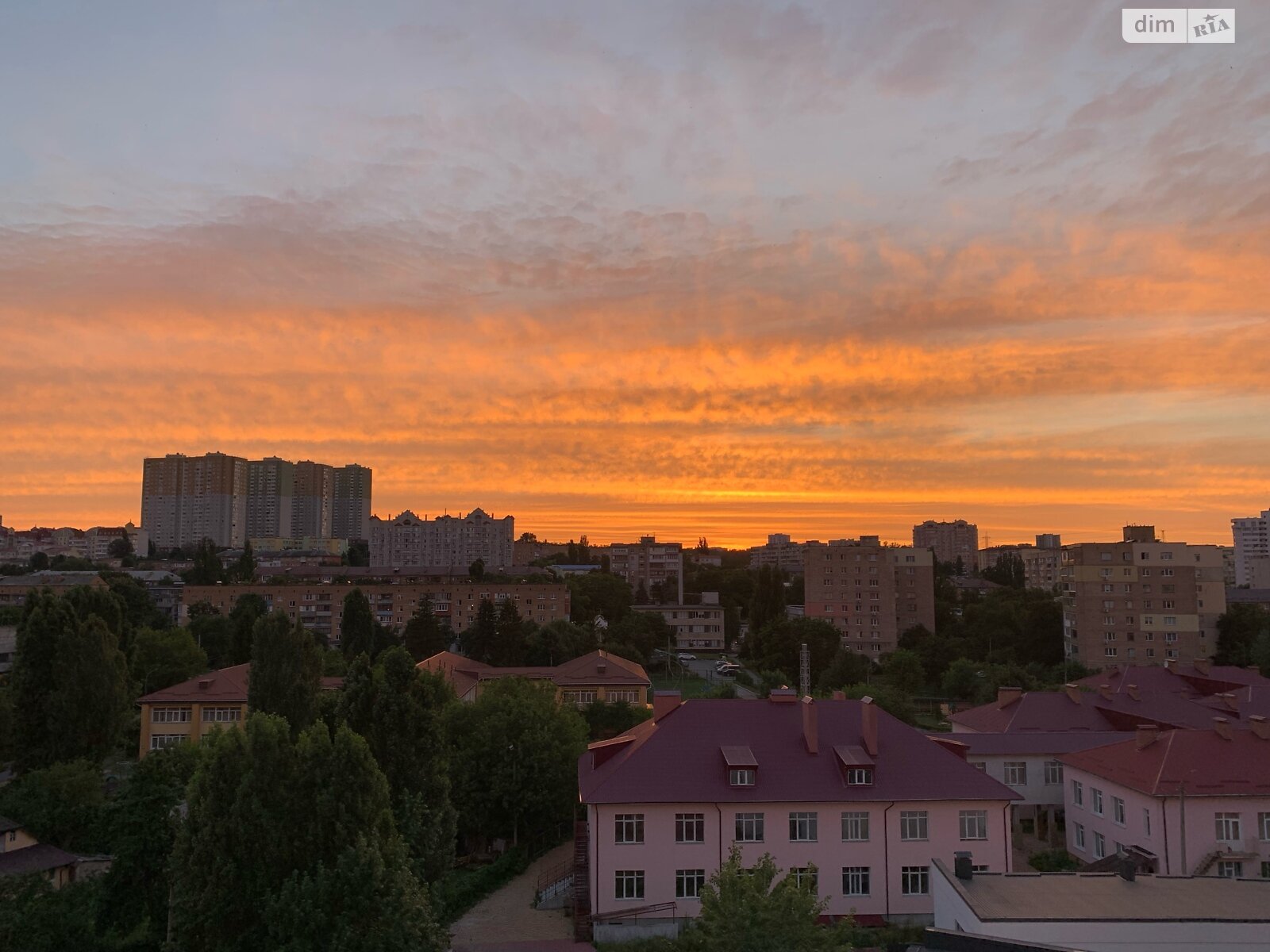 Продажа четырехкомнатной квартиры в Вышгороде, на ул. Набережная 6А, район Вышгород фото 1