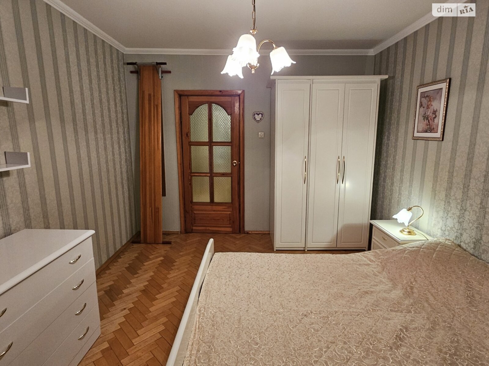 Продаж трикімнатної квартири в Вишгороді, на вул. Гриненка 1А, фото 1 Продаж трикімнатної квартири в Вишгороді, на вул. Гриненка 1А, фото 1