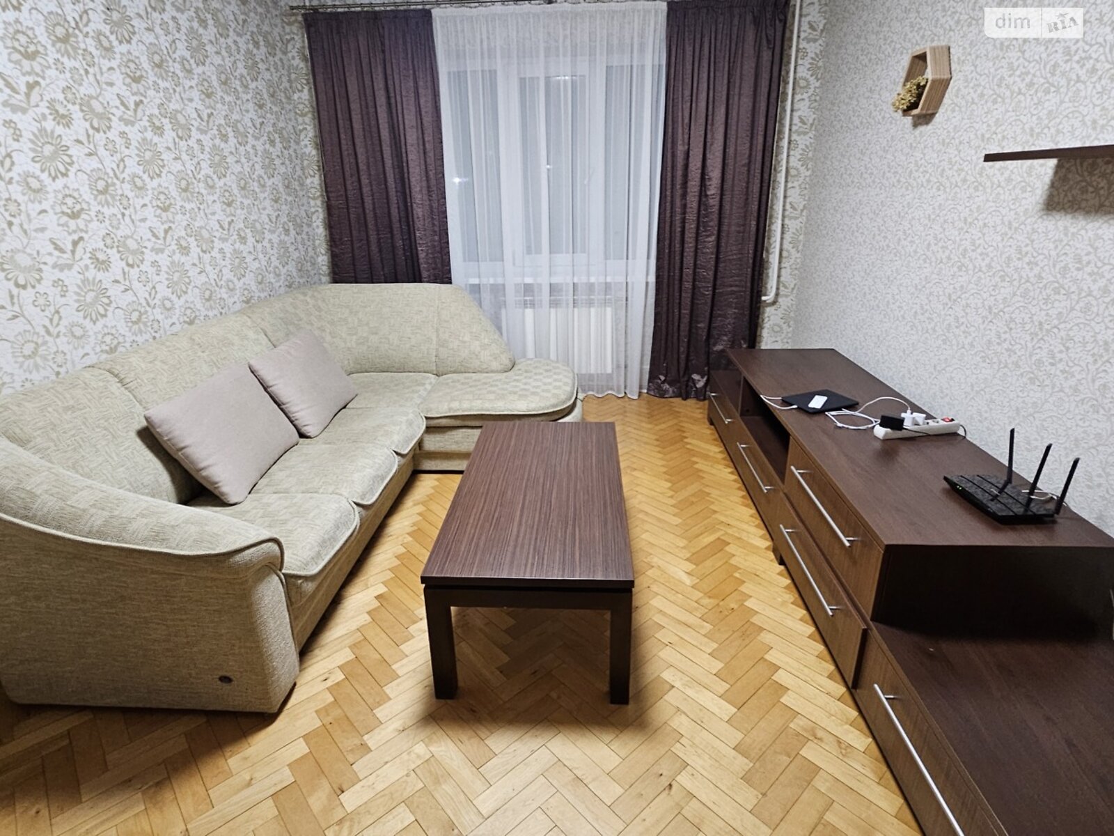 Продаж трикімнатної квартири в Вишгороді, на вул. Гриненка 1А, фото 1 Продаж трикімнатної квартири в Вишгороді, на вул. Гриненка 1А, фото 1