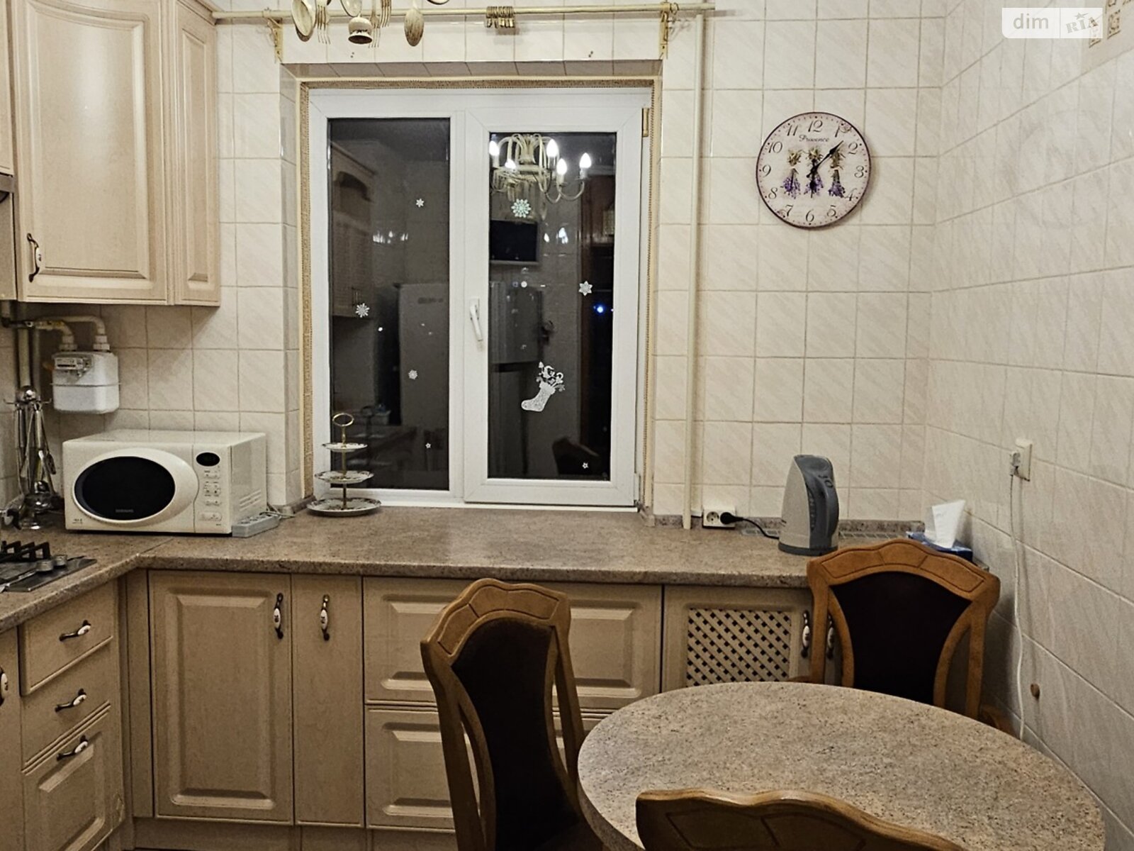 Продаж трикімнатної квартири в Вишгороді, на вул. Гриненка 1А, фото 1 Продаж трикімнатної квартири в Вишгороді, на вул. Гриненка 1А, фото 1