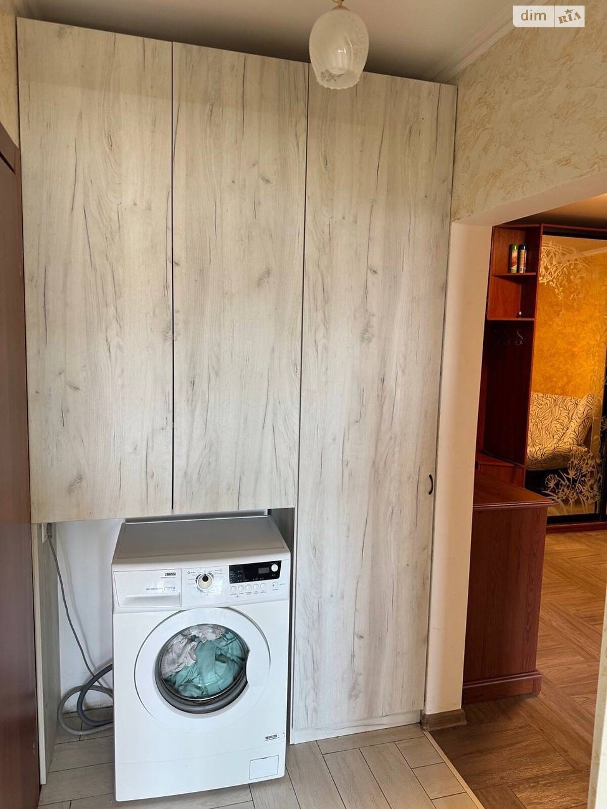 Продажа однокомнатной квартиры в Вышгороде, на ул. Кургузова 1А корпус 3, фото 1 Продажа однокомнатной квартиры в Вышгороде, на ул. Кургузова 1А корпус 3, фото 1