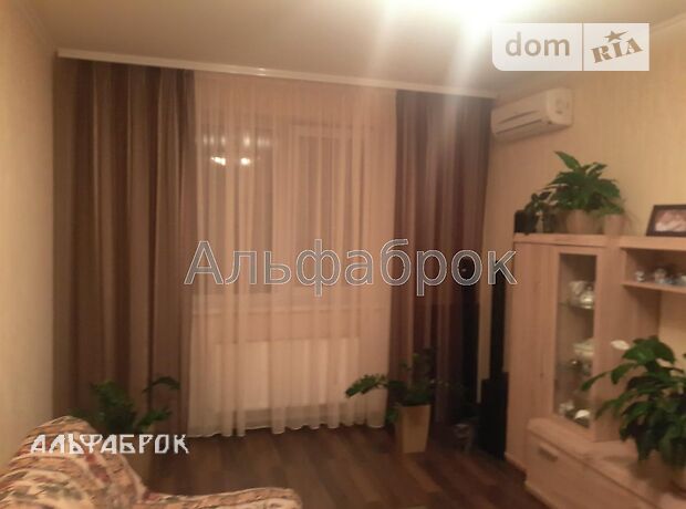 Продажа трехкомнатной квартиры в Вышгороде, на Европейская ул. 10 район Новые Петровцы фото 1 Продажа трехкомнатной квартиры в Вышгороде, на Европейская ул. 10 район Новые Петровцы фото 1