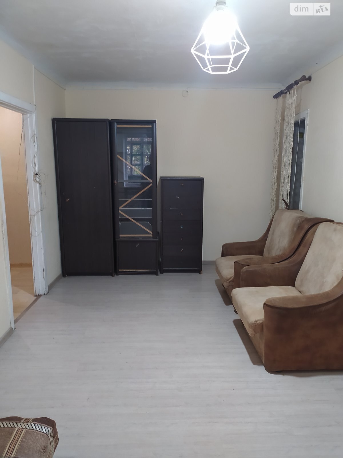 Продаж двокімнатної квартири в Вишгороді, на вул. Богдана Хмельницького 3, район Вишгород фото 1 Продаж двокімнатної квартири в Вишгороді, на вул. Богдана Хмельницького 3, район Вишгород фото 1