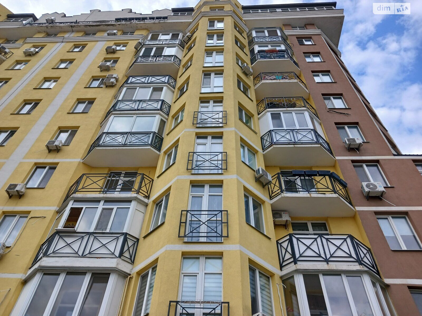 Продаж трикімнатної квартири в Вишгороді, на вул. Борисо-Глібська 111, район Вишгород фото 1 Продаж трикімнатної квартири в Вишгороді, на вул. Борисо-Глібська 111, район Вишгород фото 1