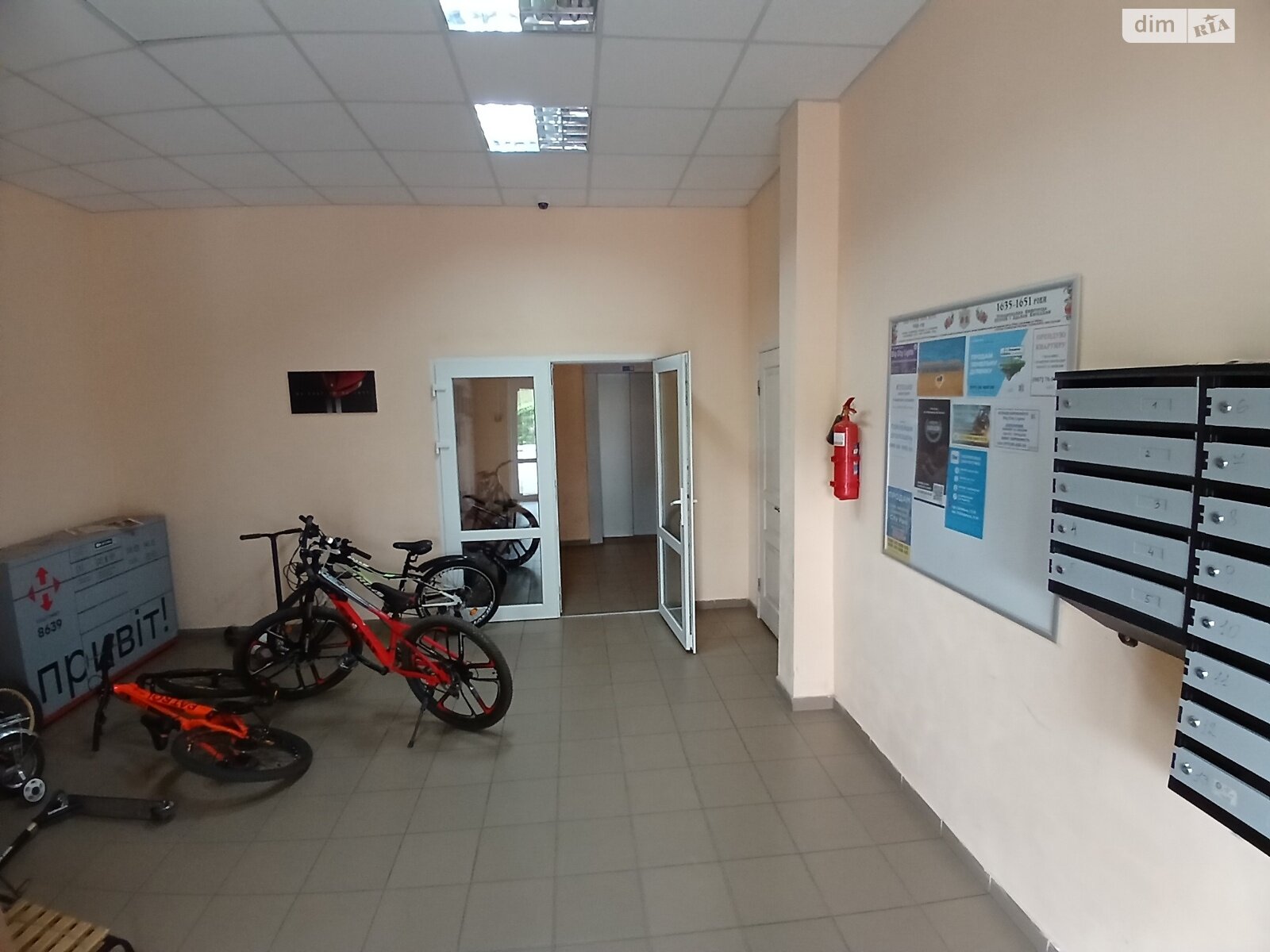 Продаж трикімнатної квартири в Вишгороді, на вул. Борисо-Глібська 111, район Вишгород фото 1 Продаж трикімнатної квартири в Вишгороді, на вул. Борисо-Глібська 111, район Вишгород фото 1