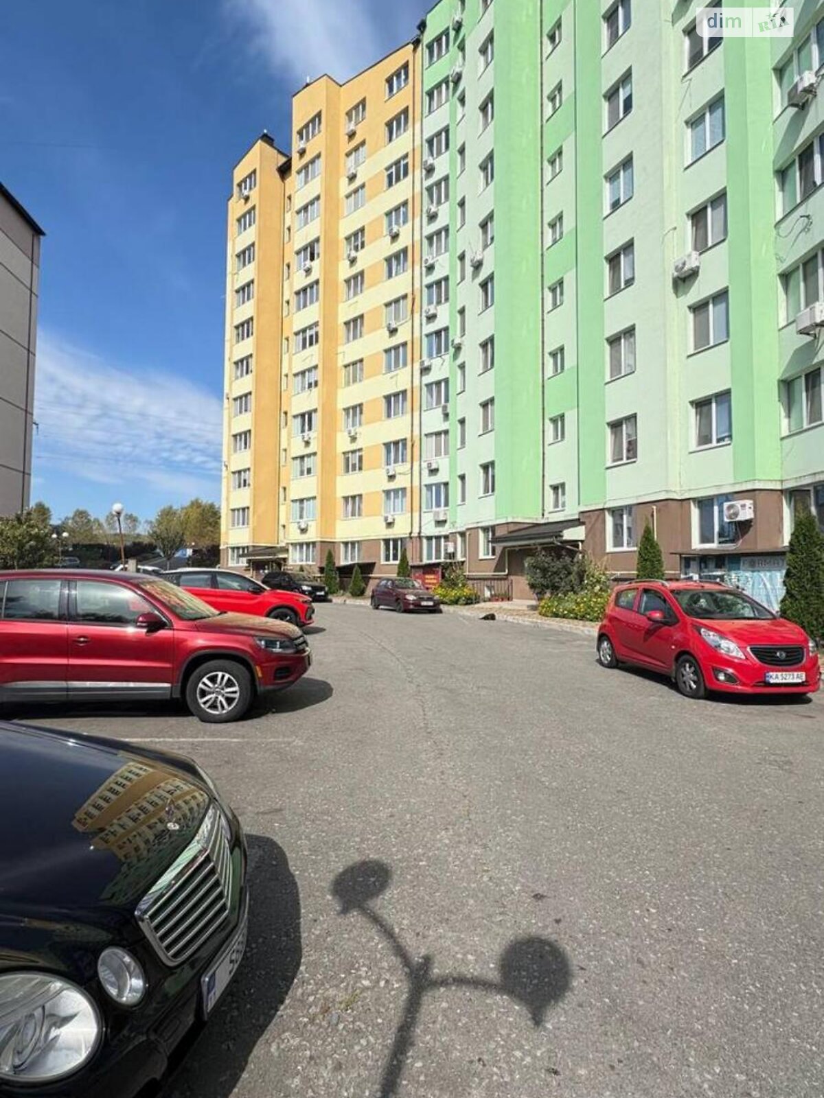 Продажа трехкомнатной квартиры в Вышгороде, на ул. Борисо-Глебская 110 корпус 4, район Вышгород фото 1 Продажа трехкомнатной квартиры в Вышгороде, на ул. Борисо-Глебская 110 корпус 4, район Вышгород фото 1