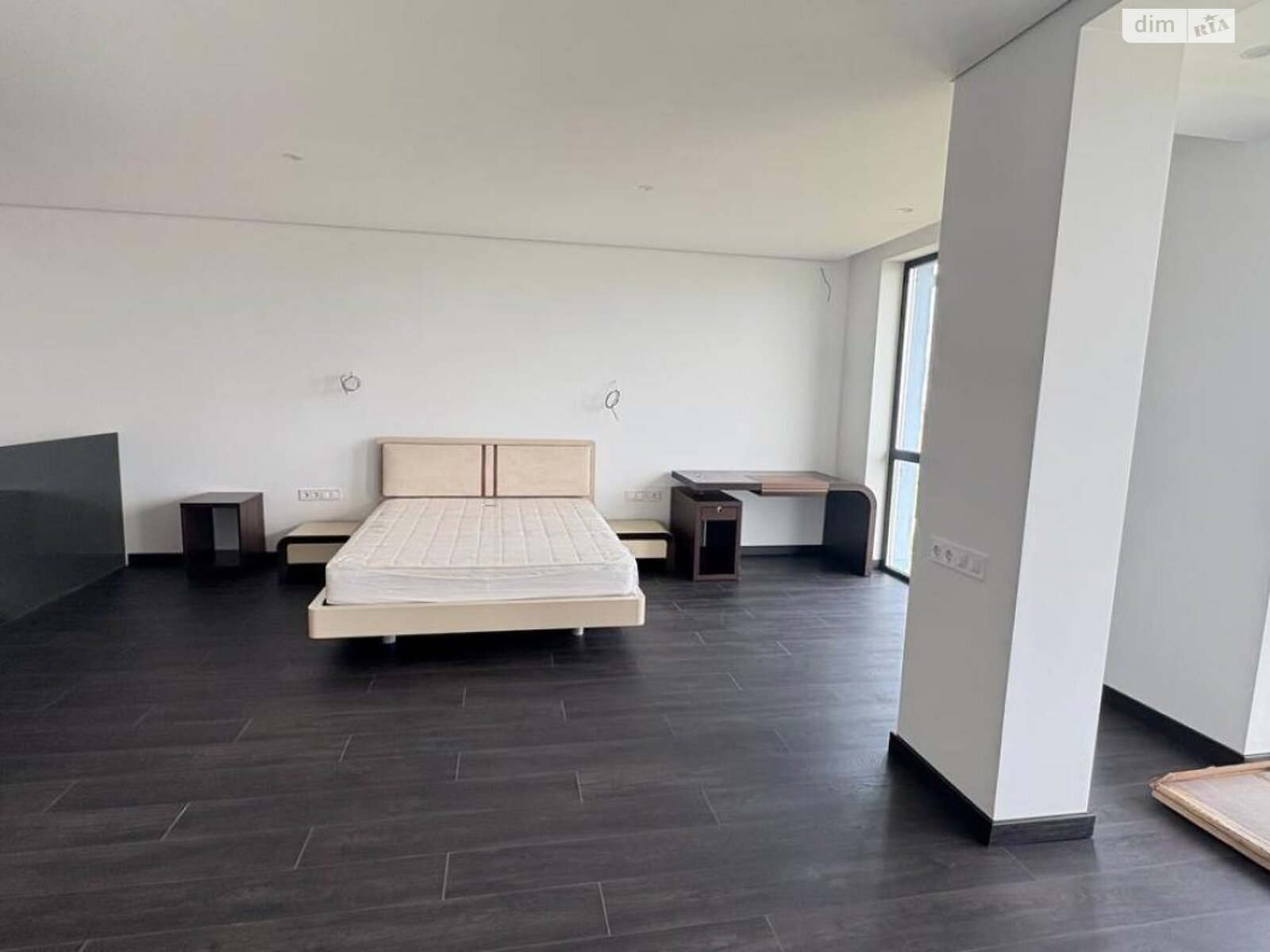 Продажа трехкомнатной квартиры в Вышгороде, на ул. Борисо-Глебская 110 корпус 4, район Вышгород фото 1 Продажа трехкомнатной квартиры в Вышгороде, на ул. Борисо-Глебская 110 корпус 4, район Вышгород фото 1