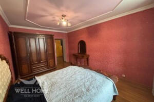 Продажа трехкомнатной квартиры в Вышгороде, на ул. Грушевского 9, район Вышгород фото 2