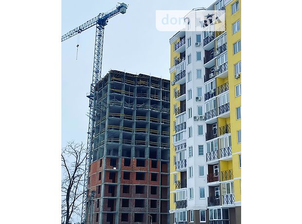 Продажа трехкомнатной квартиры в Вышгороде, на ул. Ватутина район Вышгород фото 1 Продажа трехкомнатной квартиры в Вышгороде, на ул. Ватутина район Вышгород фото 1