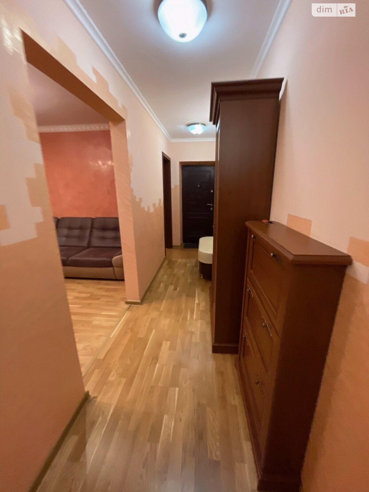 Продажа трехкомнатной квартиры в Яремче, на ул. Свободы 204Б, фото 1