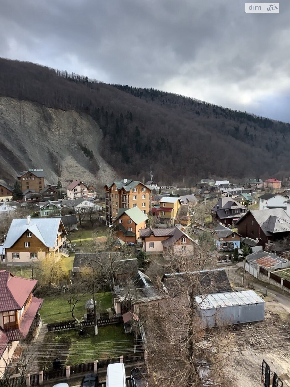 Продажа трехкомнатной квартиры в Яремче, на ул. Руднева, район Яремче фото 1 Продажа трехкомнатной квартиры в Яремче, на ул. Руднева, район Яремче фото 1
