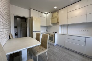 Продаж однокімнатної квартири в Яремчі, на вул. Свободи 301, район Яремче фото 2