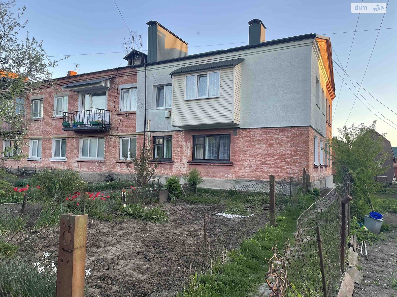 Продажа трехкомнатной квартиры в Ярмолинцах, на ул. Ивана Мазепы, район Ярмолинцы фото 1 Продажа трехкомнатной квартиры в Ярмолинцах, на ул. Ивана Мазепы, район Ярмолинцы фото 1