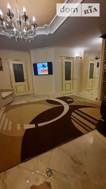Продаж чотирикімнатної квартири в Новояворівську, на Вербицького вулиця, фото 1 Продаж чотирикімнатної квартири в Новояворівську, на Вербицького вулиця, фото 1