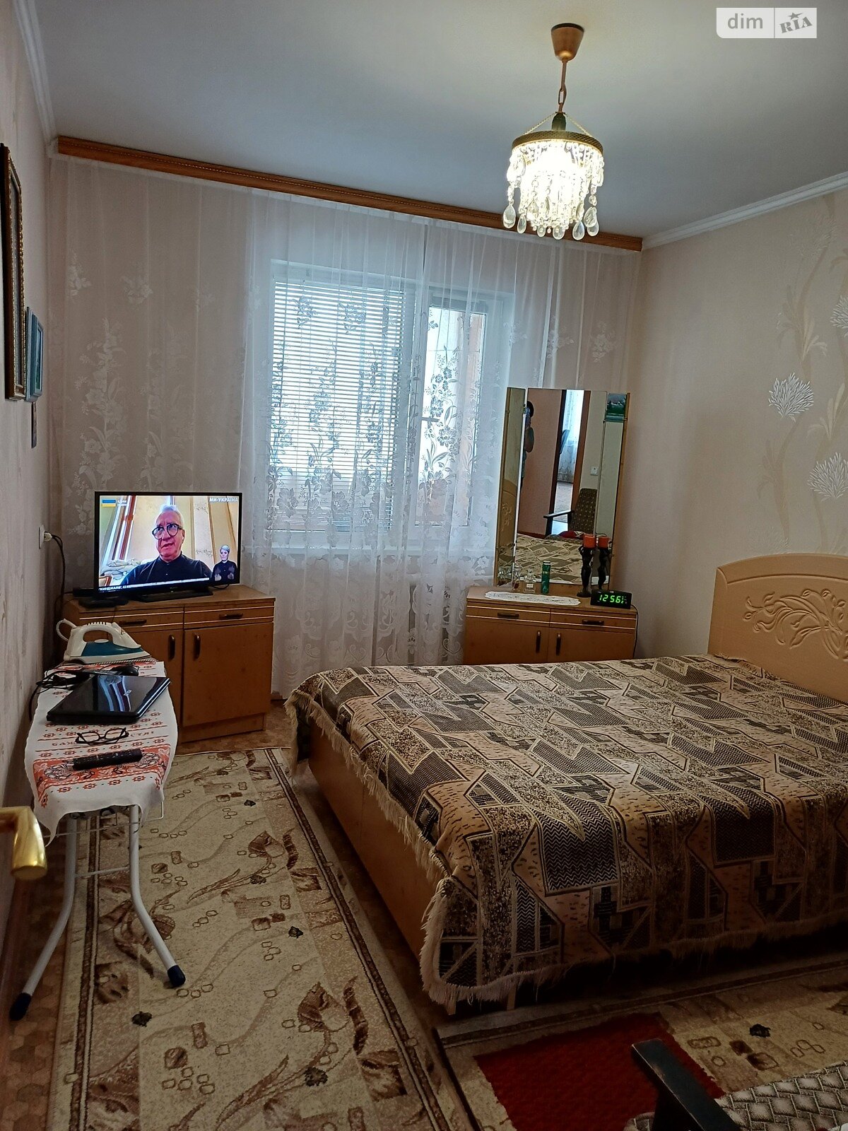 Продажа трехкомнатной квартиры в Южноукраинске, на наб. Энергетиков 17, фото 1