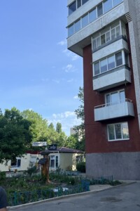 Продажа однокомнатной квартиры в Южноукраинске, на бул. Шевченко 8, фото 2