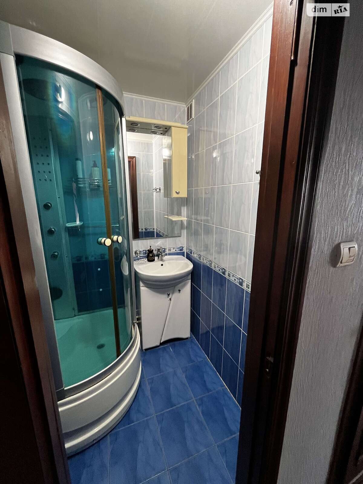 Продажа трехкомнатной квартиры в Южноукраинске, на ул. Молодежная 5, район Южноукраинск фото 1