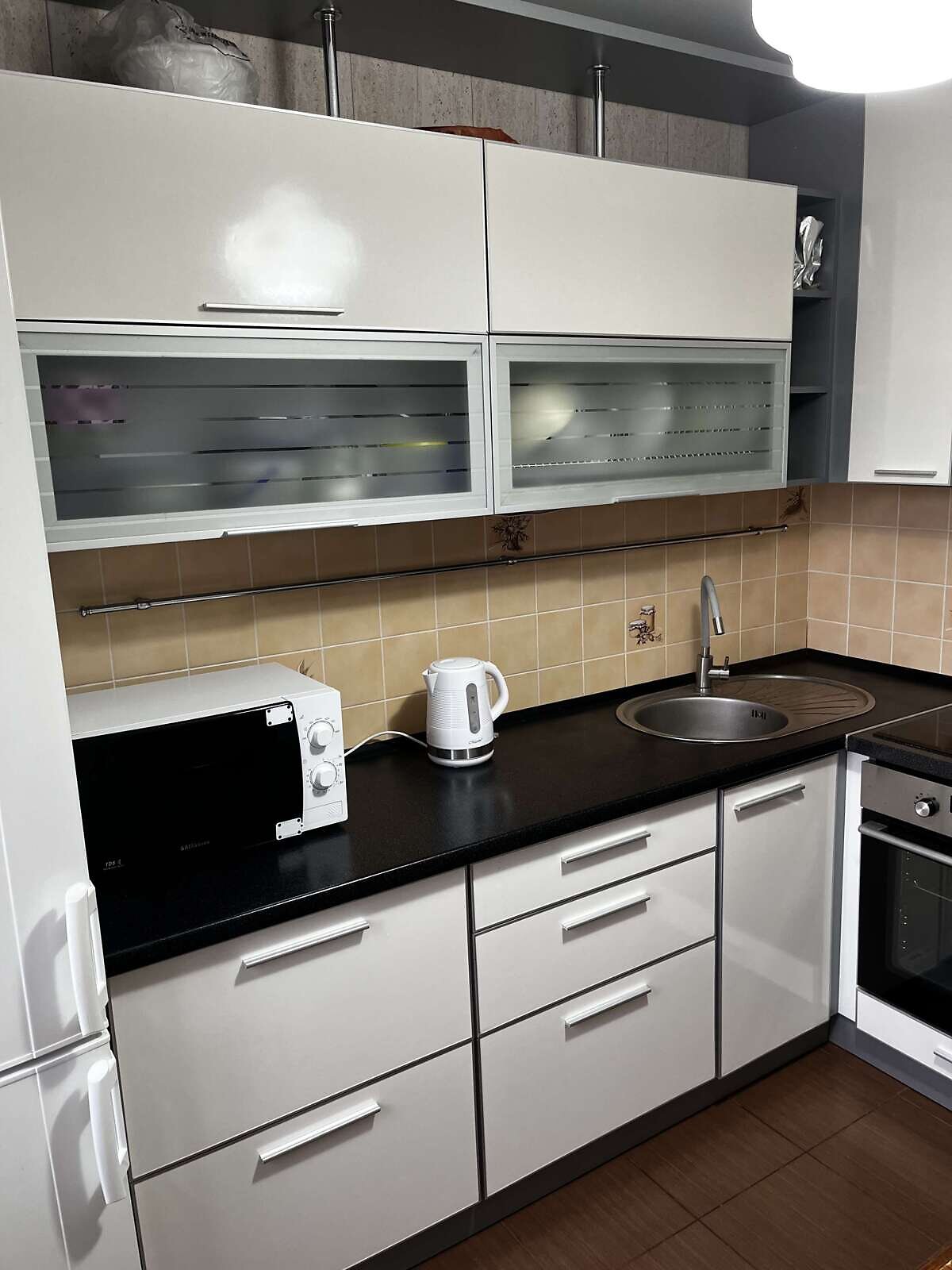 Продажа трехкомнатной квартиры в Южноукраинске, на ул. Молодежная 5, район Южноукраинск фото 1