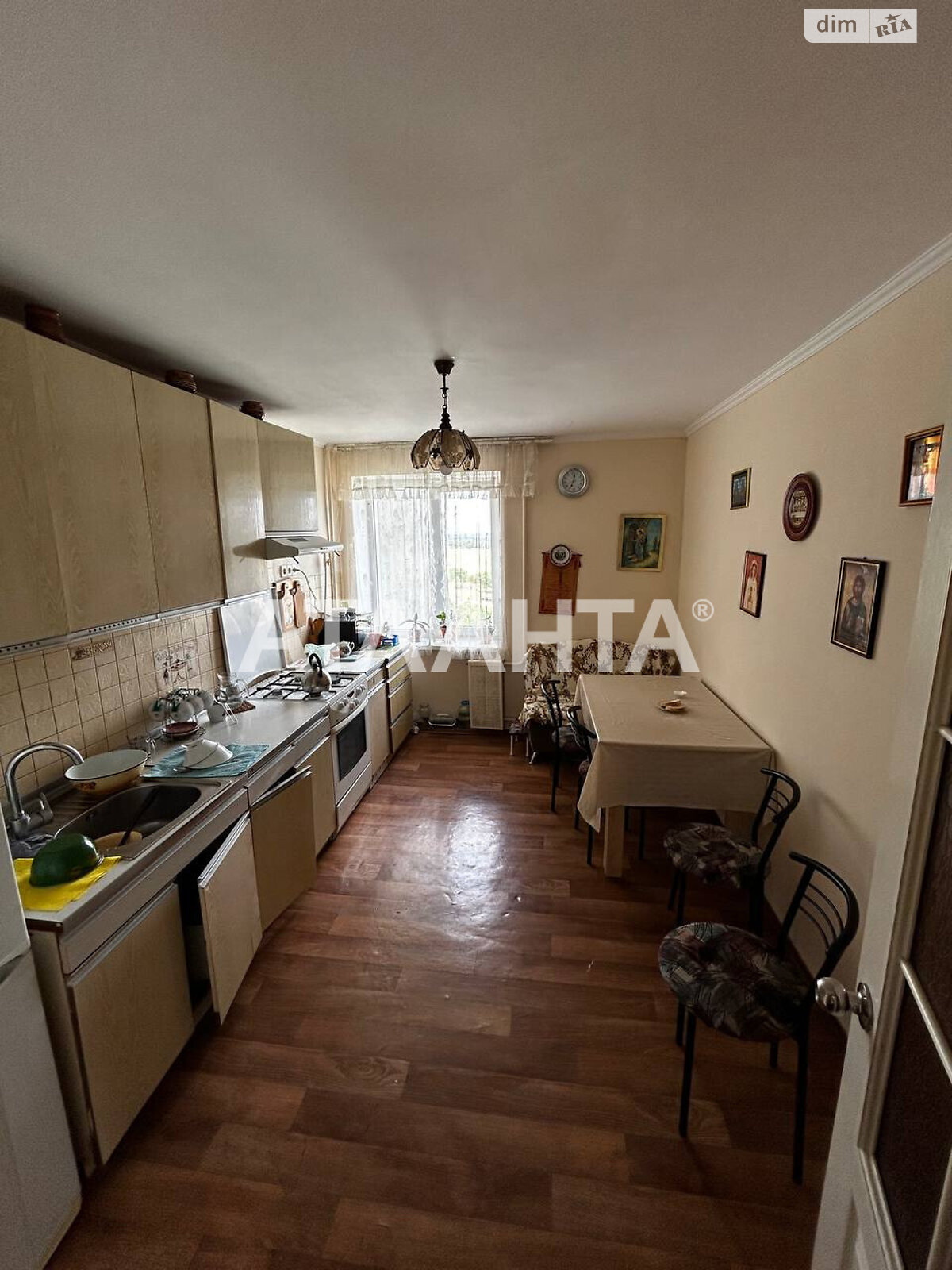 Продажа четырехкомнатной квартиры в Южному, на ул. Химиков, район Южный фото 1 Продажа четырехкомнатной квартиры в Южному, на ул. Химиков, район Южный фото 1