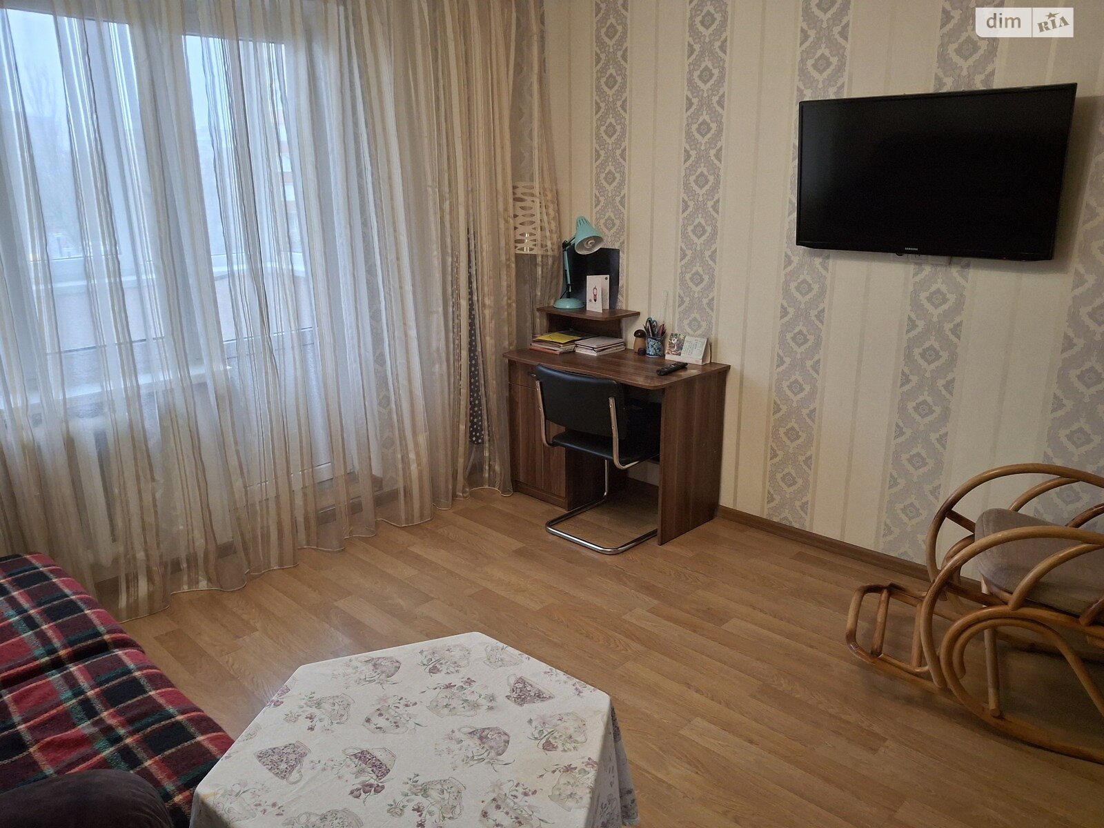 Продажа трехкомнатной квартиры в Южному, на ул. Приморская 11, район Южный фото 1 Продажа трехкомнатной квартиры в Южному, на ул. Приморская 11, район Южный фото 1