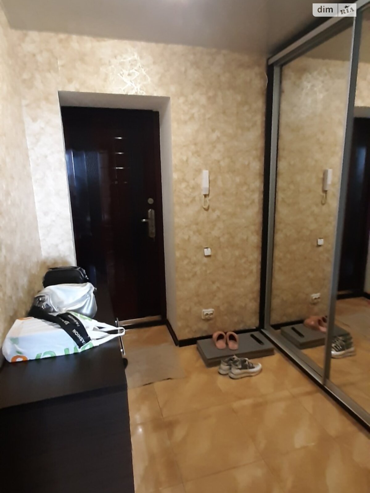 Продажа двухкомнатной квартиры в Запорожье, на ул. Волшебная 52, район Шевченковский фото 1 Продажа двухкомнатной квартиры в Запорожье, на ул. Волшебная 52, район Шевченковский фото 1