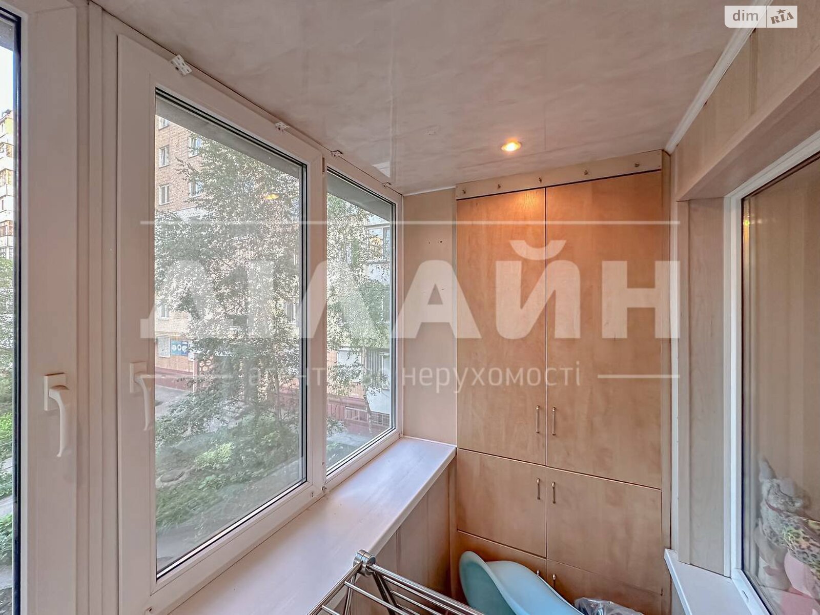 Продаж трикімнатної квартири в Запоріжжі, на вул. Чарівна 119, кв. 223, район 1-й Шевченківський фото 1 Продаж трикімнатної квартири в Запоріжжі, на вул. Чарівна 119, кв. 223, район 1-й Шевченківський фото 1