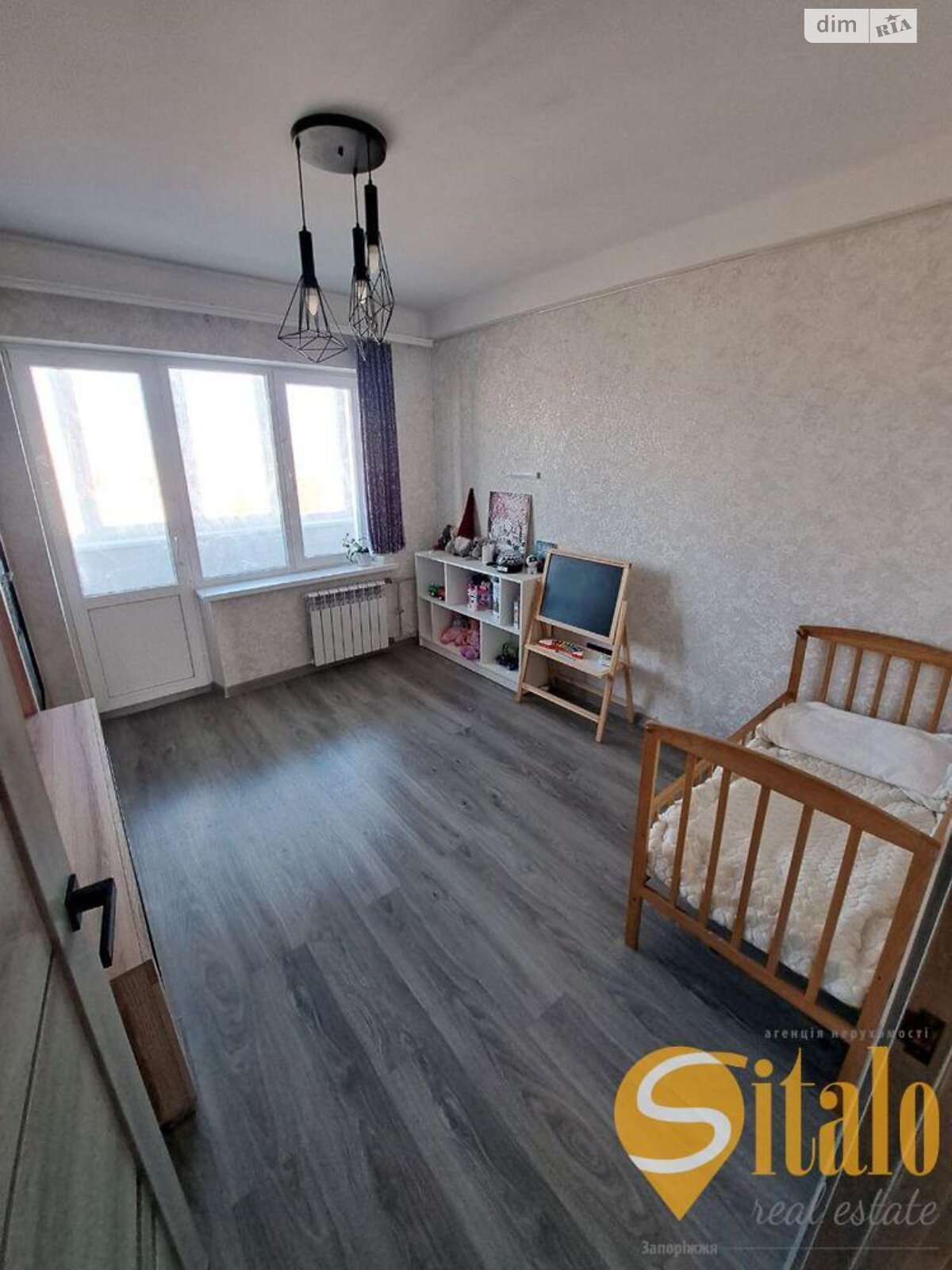 Продаж трикімнатної квартири в Запоріжжі, на вул. Бочарова, район 2-й Шевченківський фото 1 Продаж трикімнатної квартири в Запоріжжі, на вул. Бочарова, район 2-й Шевченківський фото 1