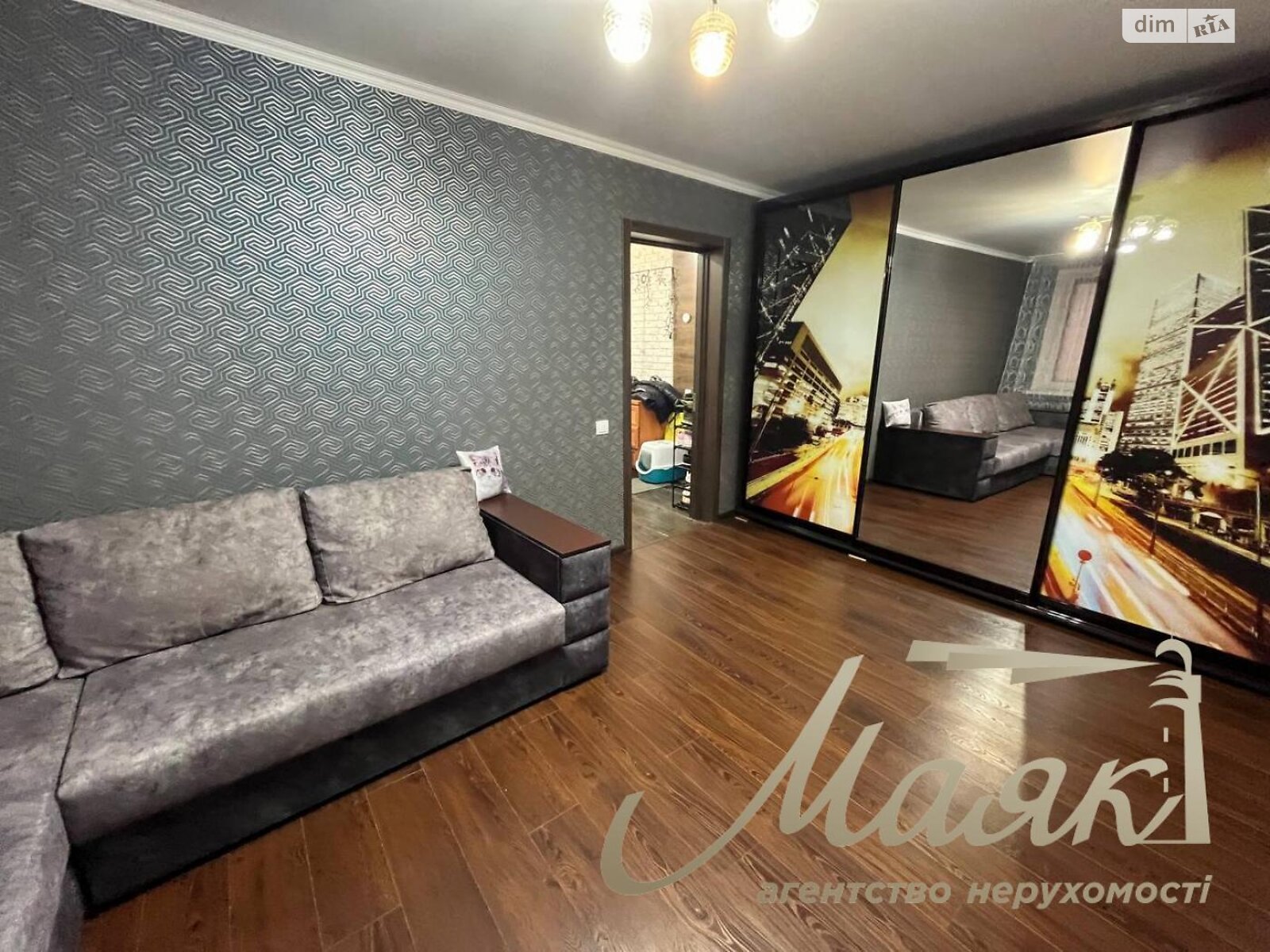 Продажа двухкомнатной квартиры в Запорожье, на ул. Краснова Николая 1А, район 2-й Шевченковский фото 1 Продажа двухкомнатной квартиры в Запорожье, на ул. Краснова Николая 1А, район 2-й Шевченковский фото 1