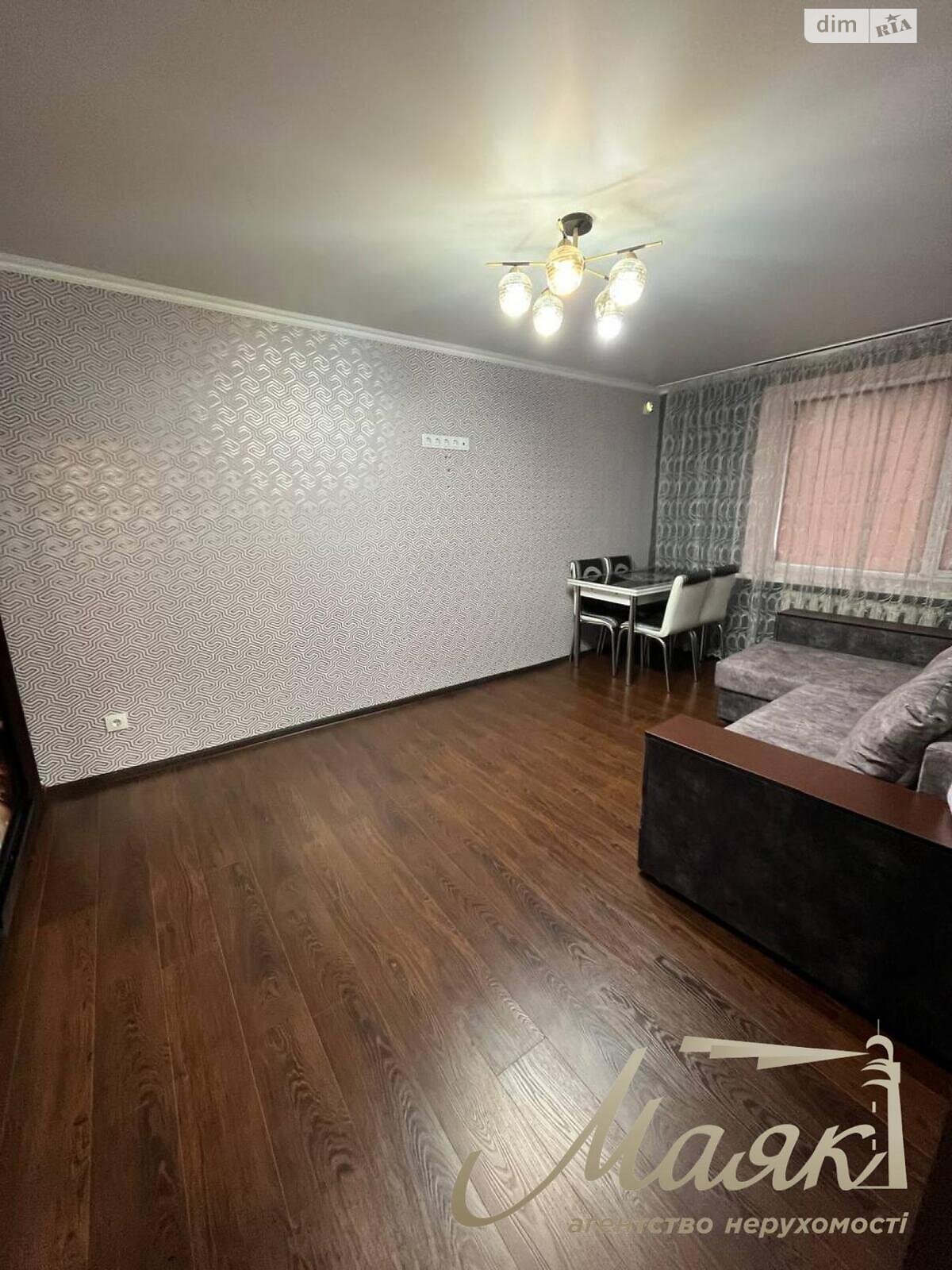 Продажа двухкомнатной квартиры в Запорожье, на ул. Краснова Николая 1А, район 2-й Шевченковский фото 1 Продажа двухкомнатной квартиры в Запорожье, на ул. Краснова Николая 1А, район 2-й Шевченковский фото 1