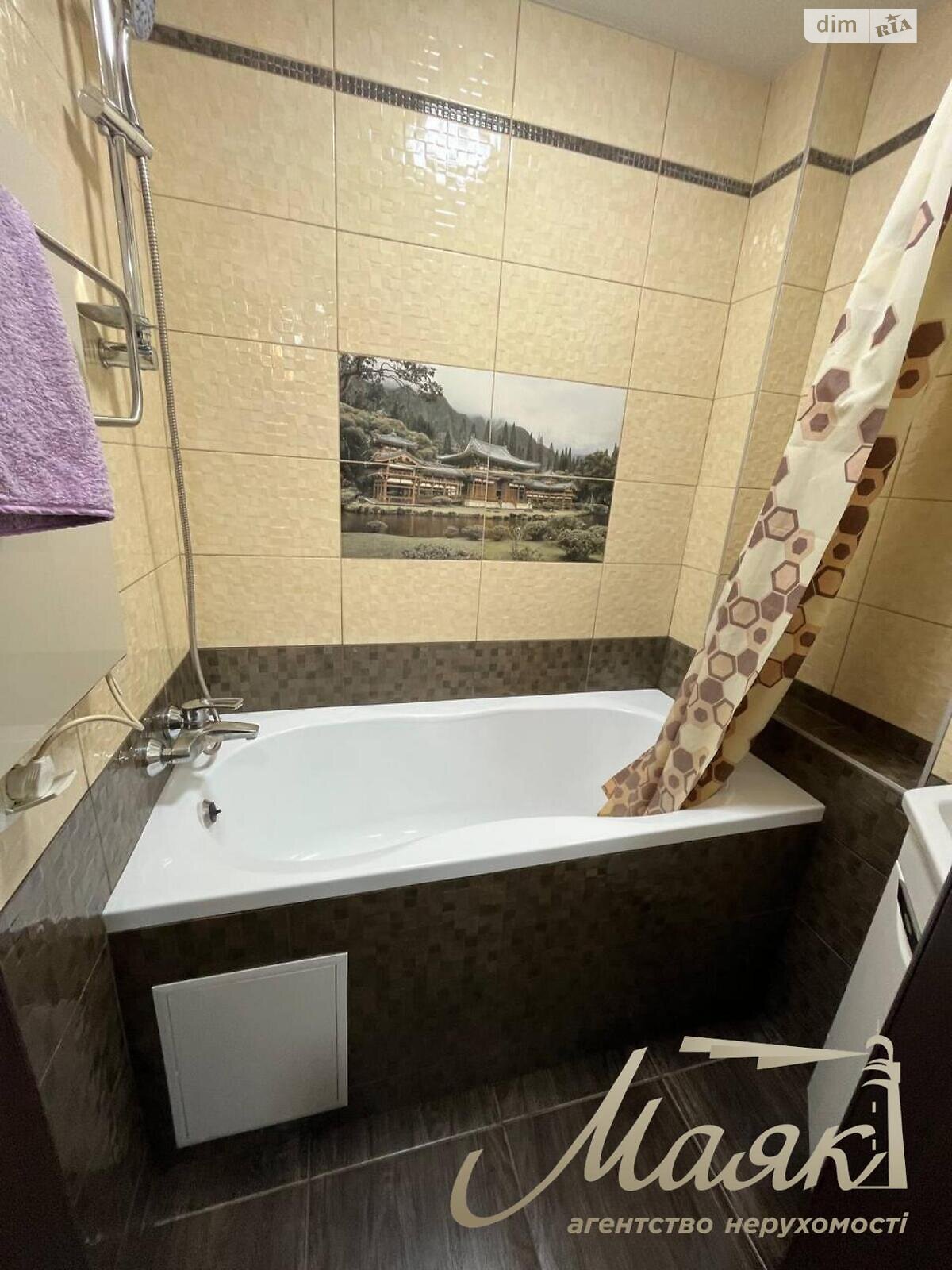 Продажа двухкомнатной квартиры в Запорожье, на ул. Краснова Николая 1А, район 2-й Шевченковский фото 1 Продажа двухкомнатной квартиры в Запорожье, на ул. Краснова Николая 1А, район 2-й Шевченковский фото 1