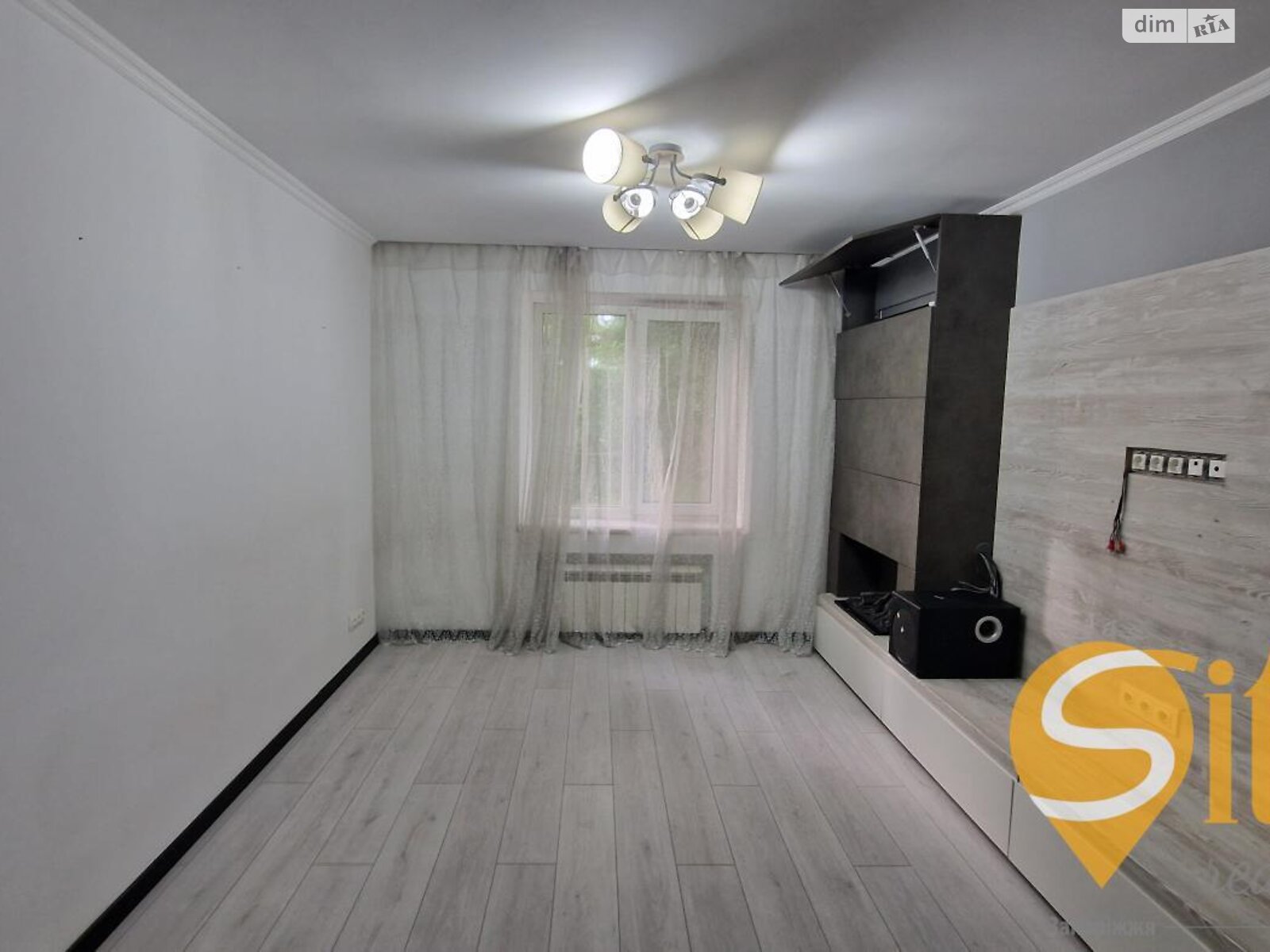 Продажа трехкомнатной квартиры в Запорожье, на ул. Воронина, район 3-й Шевченковский фото 1