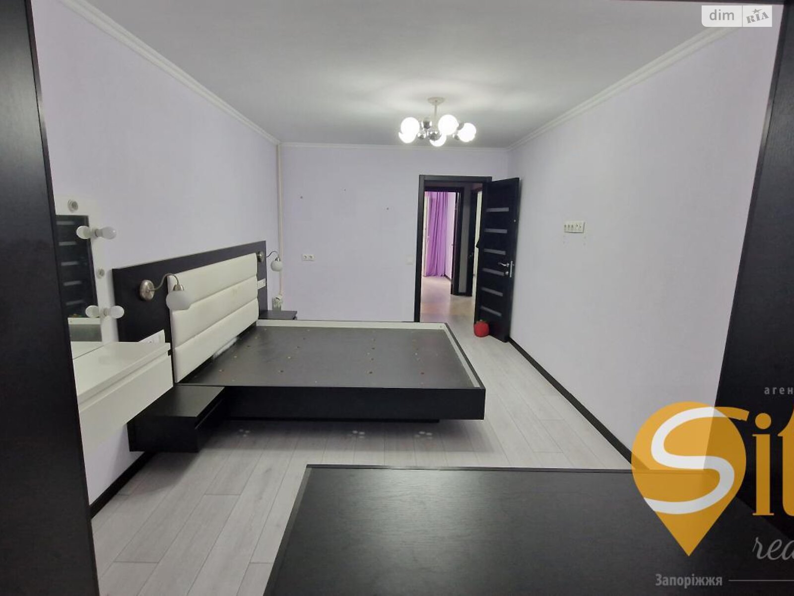 Продажа трехкомнатной квартиры в Запорожье, на ул. Воронина, район 3-й Шевченковский фото 1