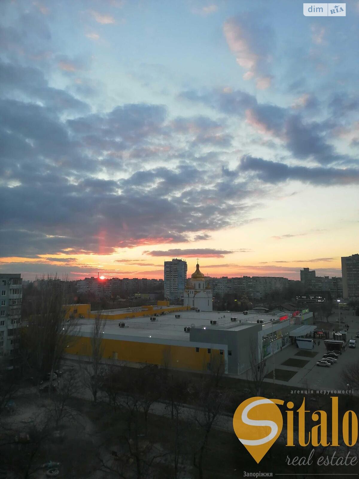 Продажа трехкомнатной квартиры в Запорожье, на просп. Преображенского инженера 3, район 5-й Хортицкий фото 1 Продажа трехкомнатной квартиры в Запорожье, на просп. Преображенского инженера 3, район 5-й Хортицкий фото 1