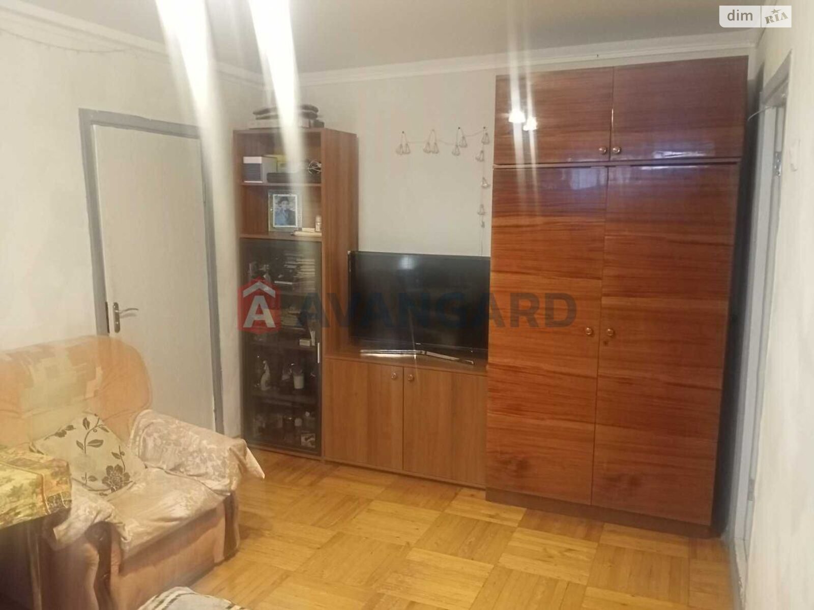 Продаж двокімнатної квартири в Запоріжжі, на просп. Соборний 144, район Олександрівський (Жовтневий) фото 1