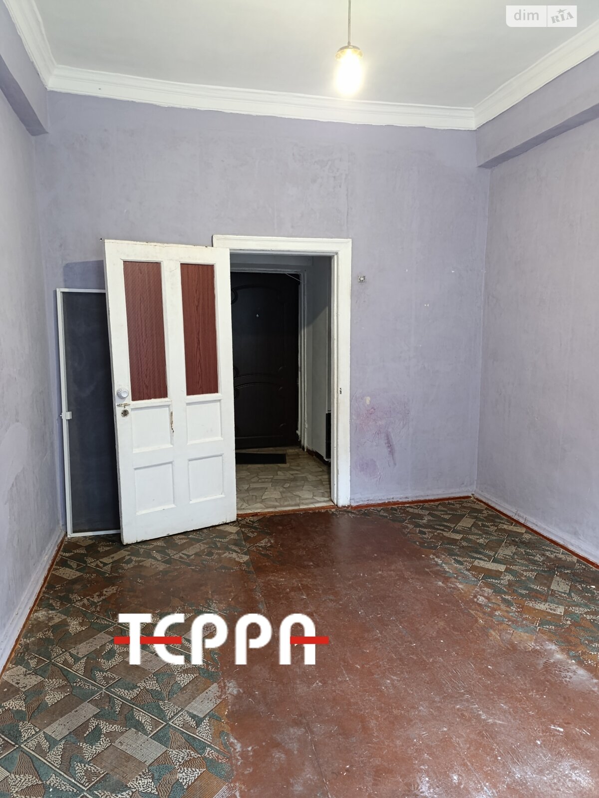 Продаж двокімнатної квартири в Запоріжжі, на просп. Соборний 60, район Олександрівський (Жовтневий) фото 1