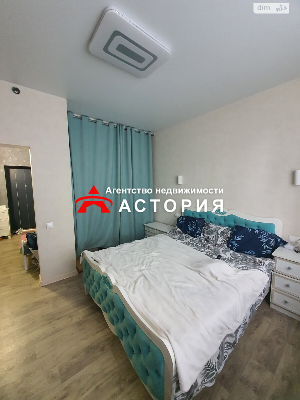 Продажа трехкомнатной квартиры в Запорожье, на ул. Александровская, район Александровский (Жовтневый) фото 1 Продажа трехкомнатной квартиры в Запорожье, на ул. Александровская, район Александровский (Жовтневый) фото 1