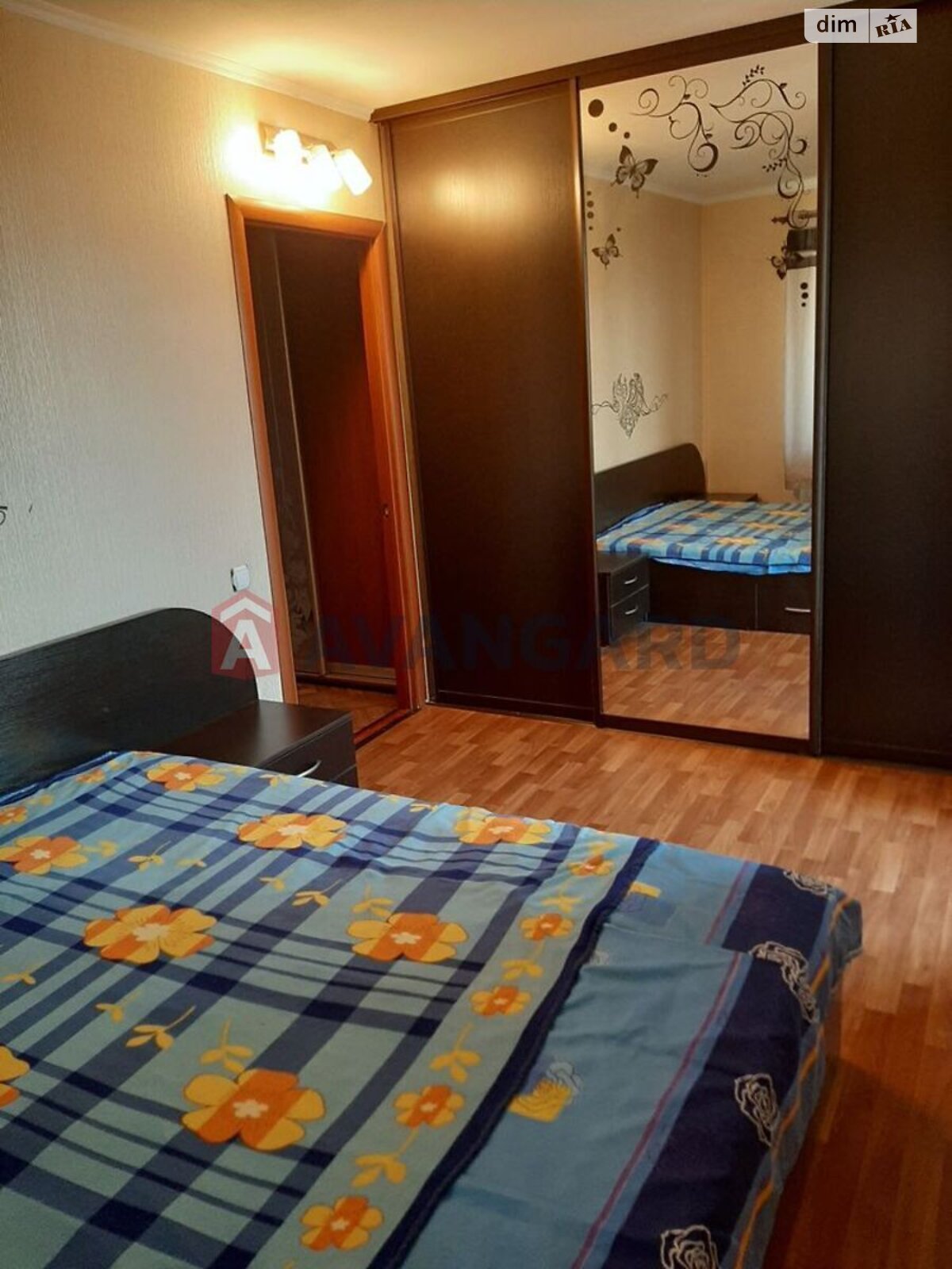 Продаж двокімнатної квартири в Запоріжжі, на вул. Амосова академіка 63, район Олександрівський (Жовтневий) фото 2 Продаж двокімнатної квартири в Запоріжжі, на вул. Амосова академіка 63, район Олександрівський (Жовтневий) фото 2